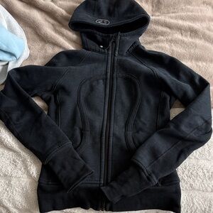 Lululemon Scuba size 4